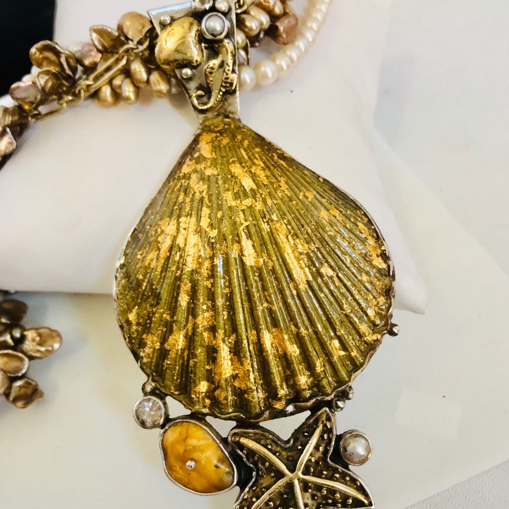 Echo of the Dreamer/ Mars and valentine necklace